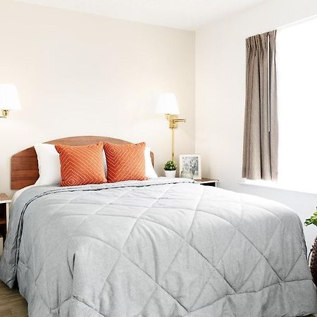 Intown Suites Extended Stay Minneapolis Mn - คูนแรพิดส์ ภายนอก รูปภาพ